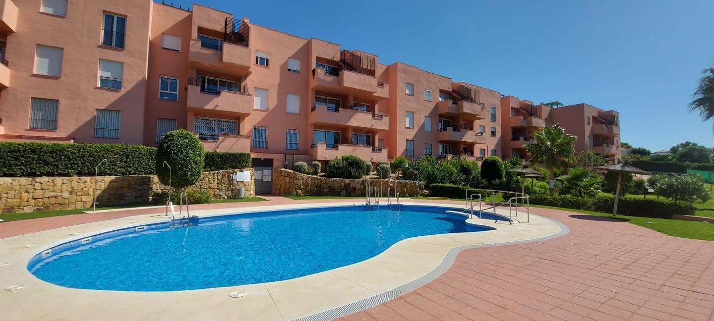 2 sovrum Lägenhet till salu i Manilva med pool garage - 199 000 € (Ref: 9325704)