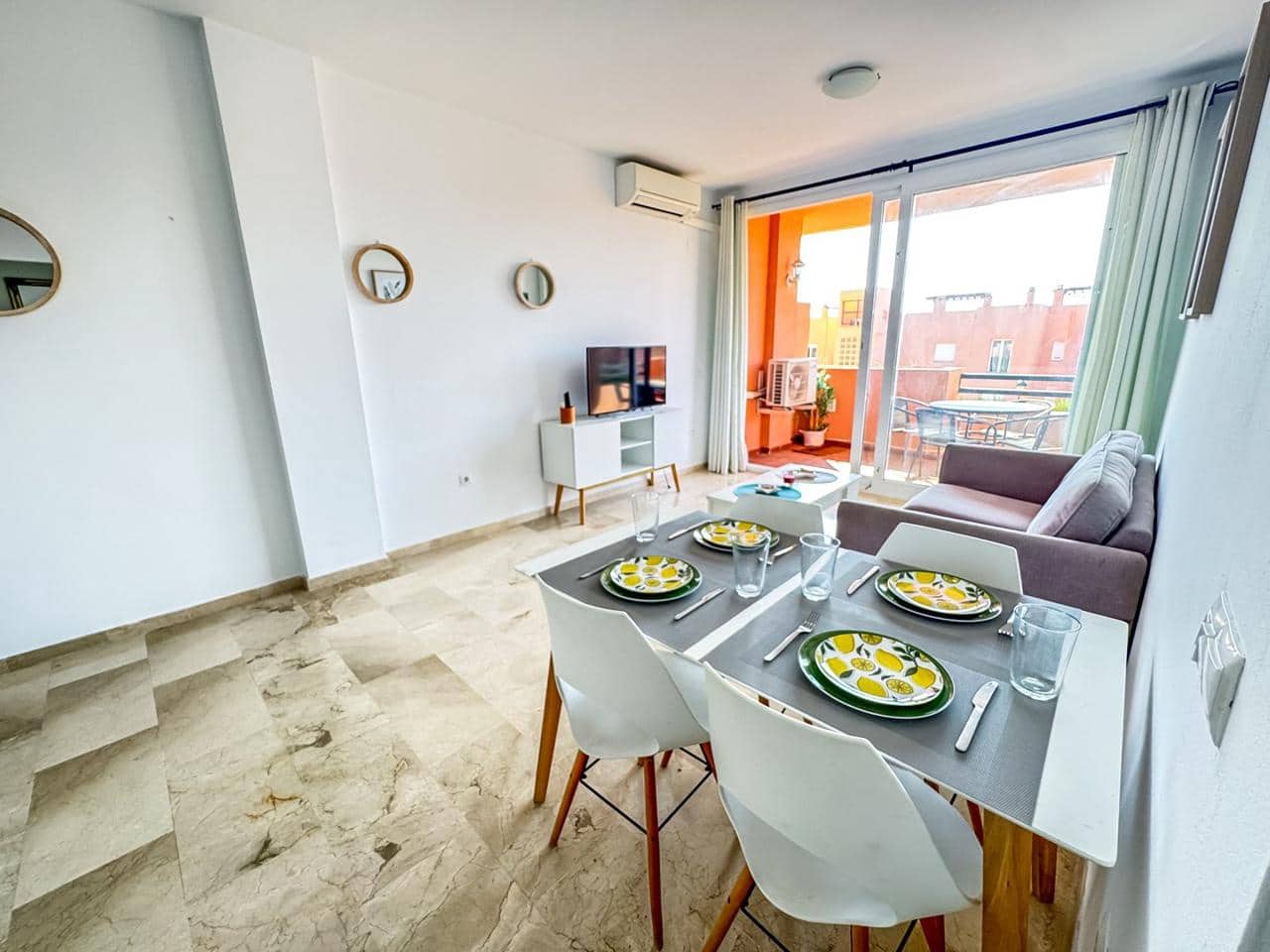 2 sovrum Lägenhet till salu i Manilva med pool garage - 199 000 € (Ref: 9325704)