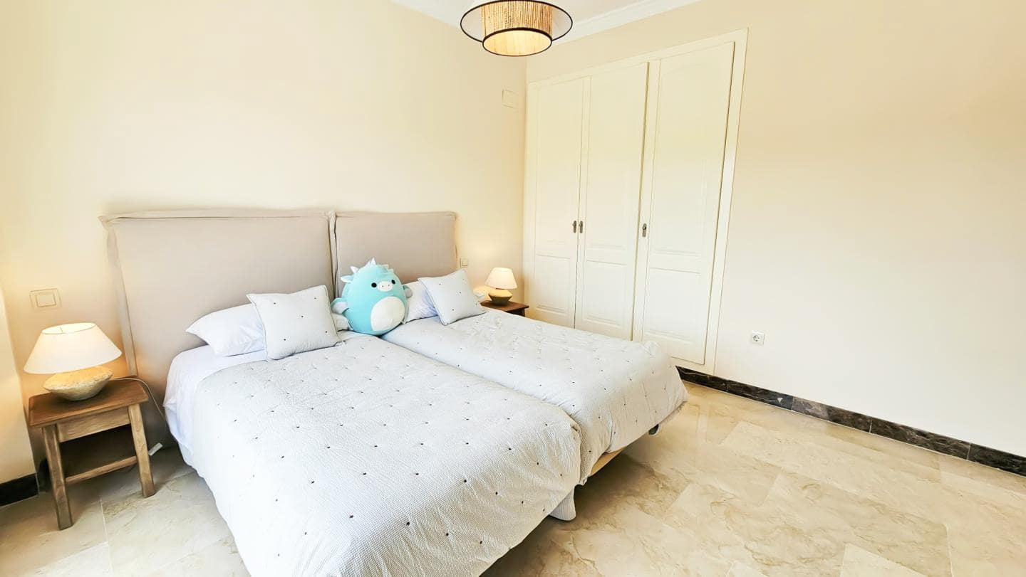 3 camera da letto Villa in vendita in Estepona con piscina - 950.000 € (Rif: 9350166)