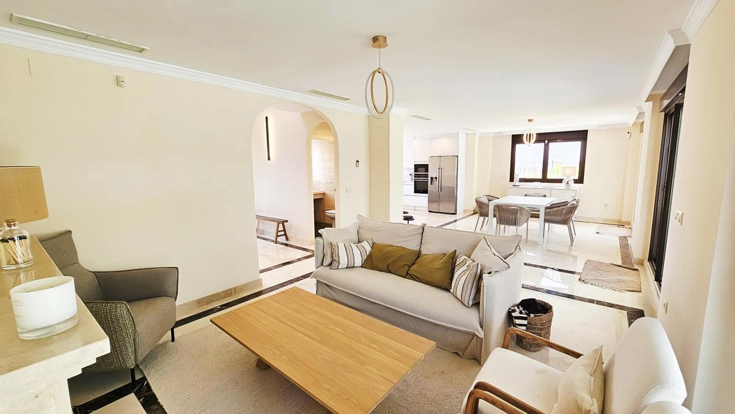 3 camera da letto Villa in vendita in Estepona con piscina - 950.000 € (Rif: 9350166)