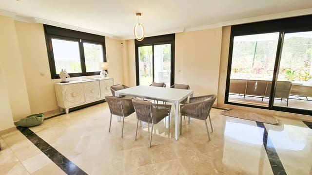 3 soverom Villa til salgs i Guadalobón, Estepona med svømmebasseng - € 950 000 (Ref: 9350166)