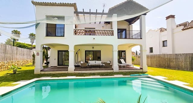 3 soverom Villa til salgs i Guadalobón, Estepona med svømmebasseng - € 950 000 (Ref: 9350166)
