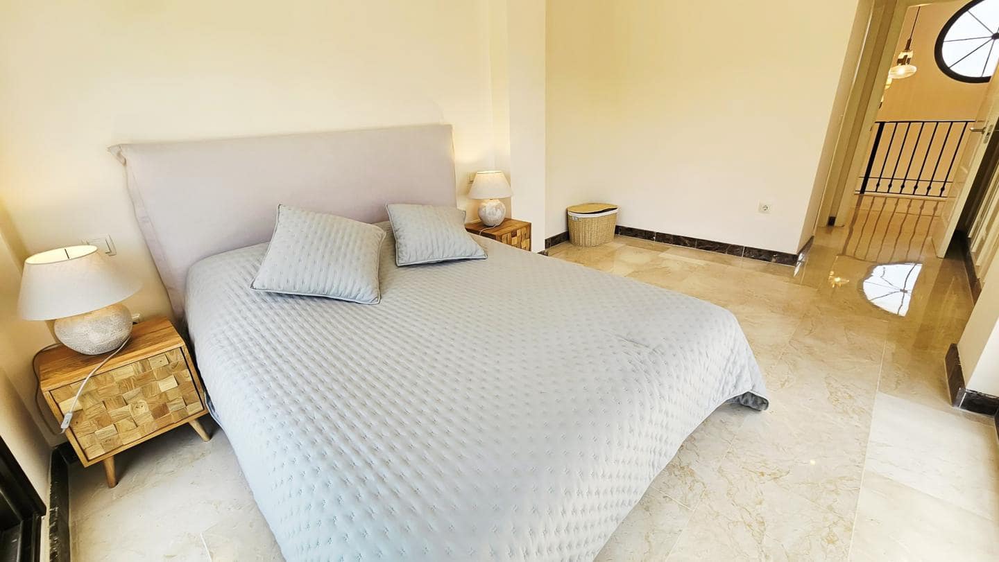 3 camera da letto Villa in vendita in Estepona con piscina - 950.000 € (Rif: 9350166)
