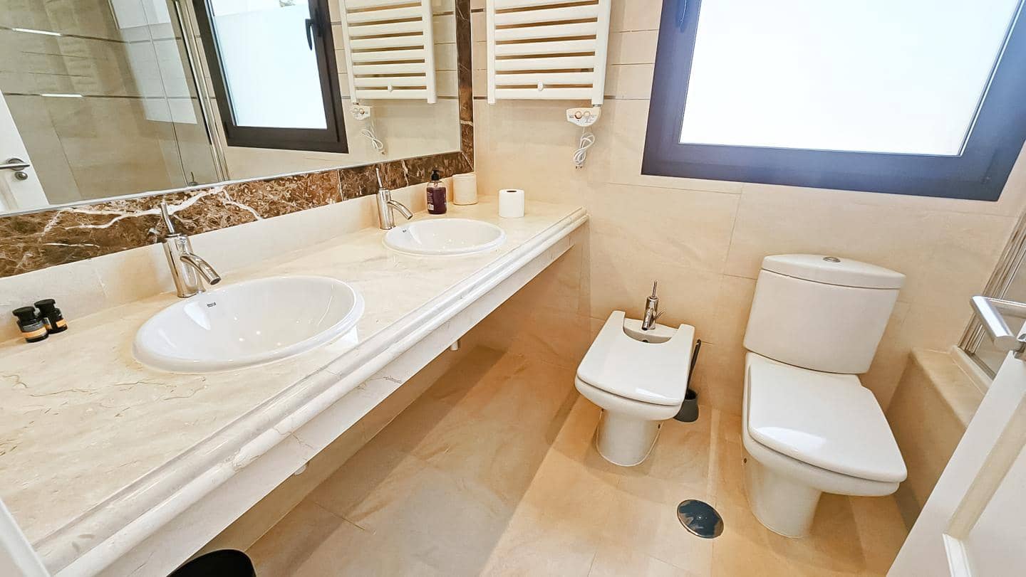 3 camera da letto Villa in vendita in Estepona con piscina - 950.000 € (Rif: 9350166)