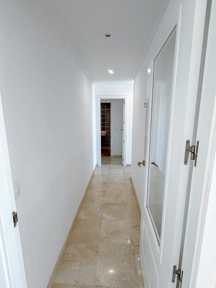 3 chambre Appartement à vendre à Casares avec piscine garage - 380 000 € (Ref: 9355318)