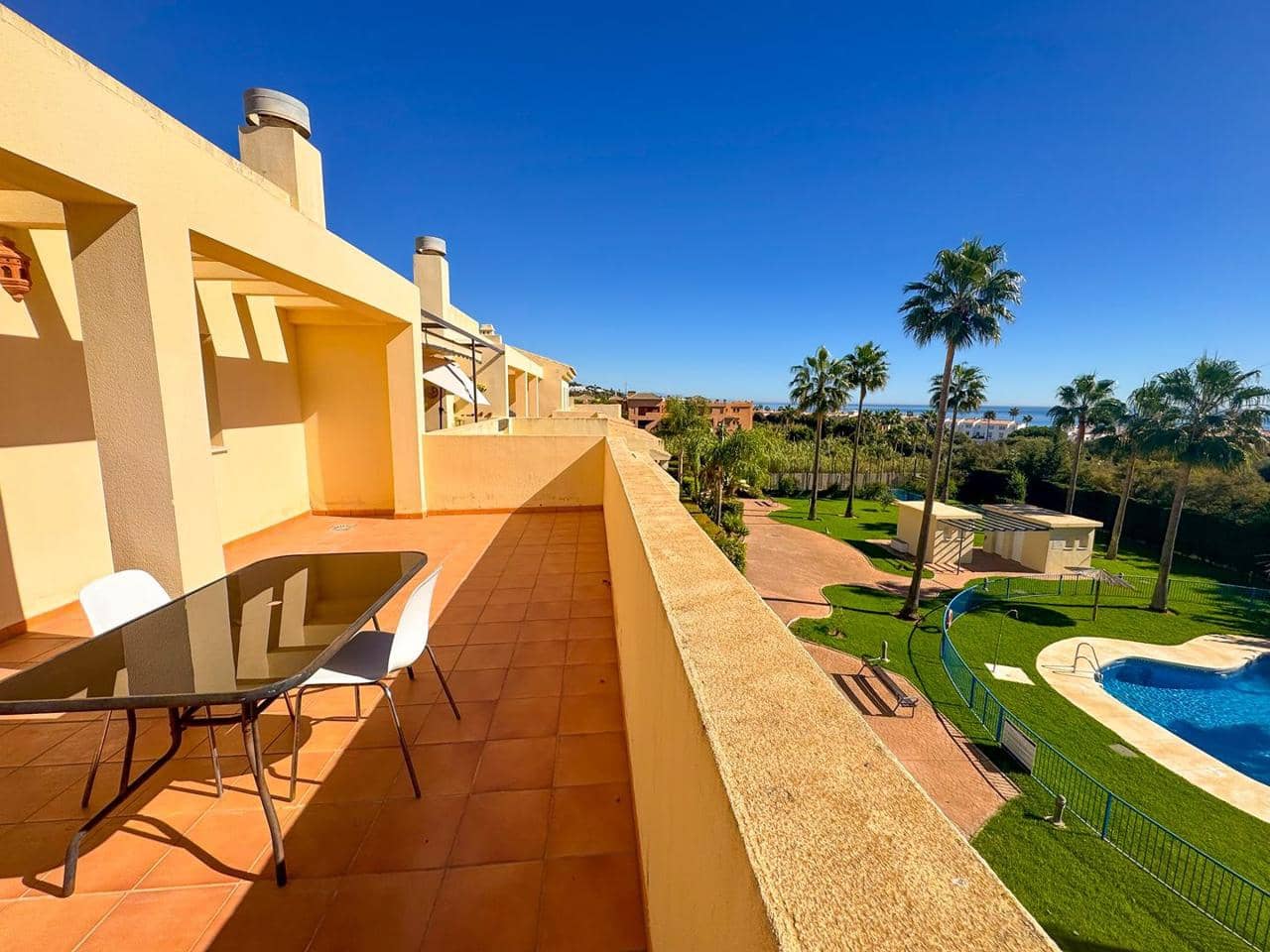 3 chambre Appartement à vendre à Casares avec piscine garage - 380 000 € (Ref: 9355318)