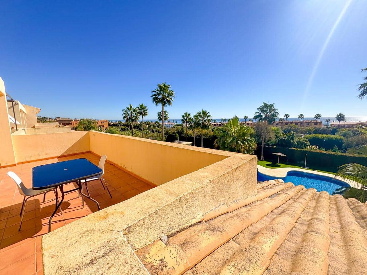 3 chambre Appartement à vendre à Casares avec piscine garage - 380 000 € (Ref: 9355318)