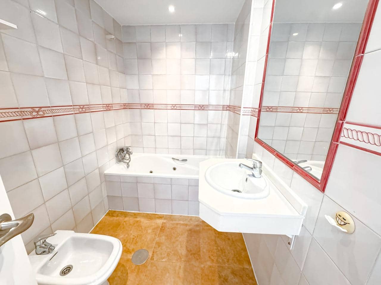 3 chambre Appartement à vendre à Casares avec piscine garage - 380 000 € (Ref: 9355318)