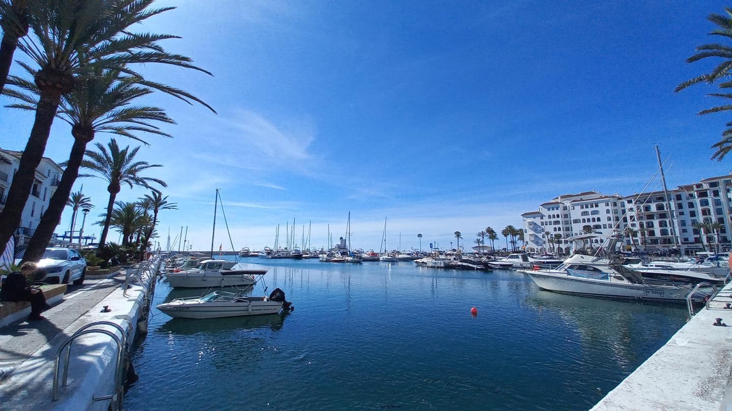 3 camera da letto Appartamento in vendita in Manilva con piscina garage - 399.950 € (Rif: 9395392)