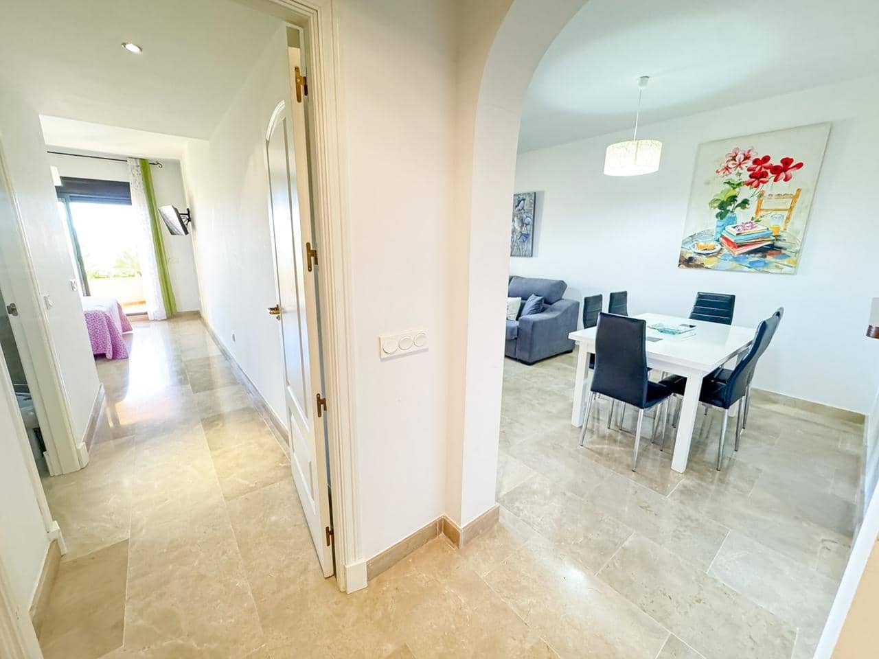 2 bedroom Flat for sale in San Luis de Sabinillas with pool garage - € 275,000 (Ref: 9404530)