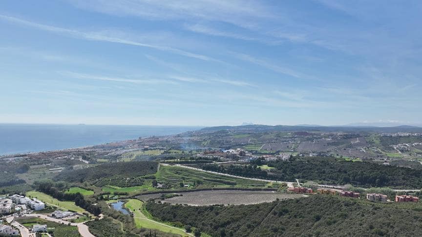 2 Zimmer Wohnung zu verkaufen in Casares mit Pool Garage - 442.000 € (Ref: 9412865)