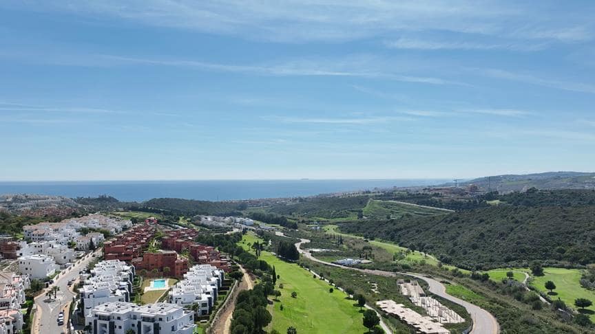 2 Zimmer Wohnung zu verkaufen in Casares mit Pool Garage - 442.000 € (Ref: 9412865)