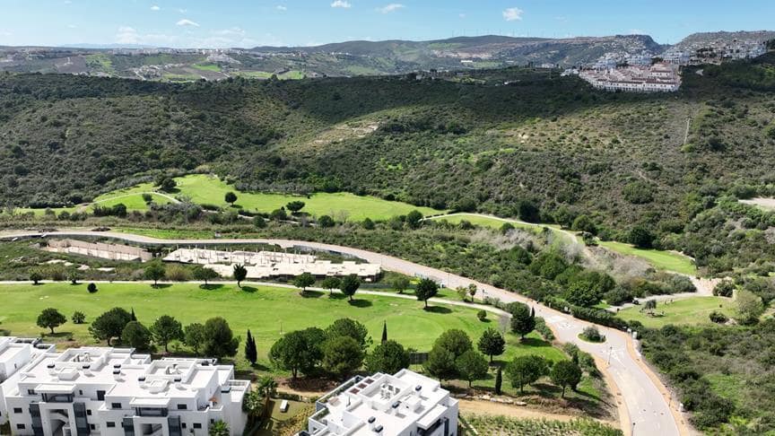 2 Zimmer Wohnung zu verkaufen in Casares mit Pool Garage - 442.000 € (Ref: 9412865)