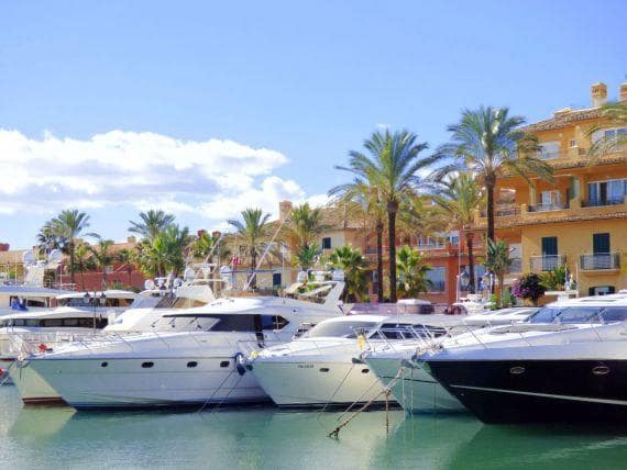 3 soverom Villa til salgs i Sotogrande med svømmebasseng - € 894 000 (Ref: 9450129)