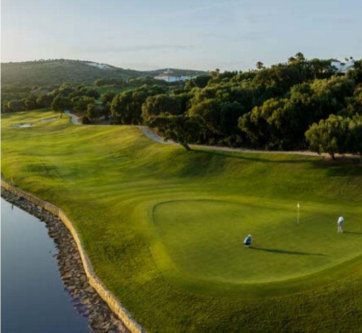 3 soverom Villa til salgs i Sotogrande med svømmebasseng - € 894 000 (Ref: 9450129)