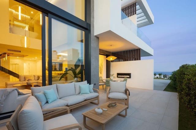 6 sypialnia Willa na sprzedaż w Casco Antiguo, Marbella z basenem garażem - 4 950 000 € (Ref: 10003525)