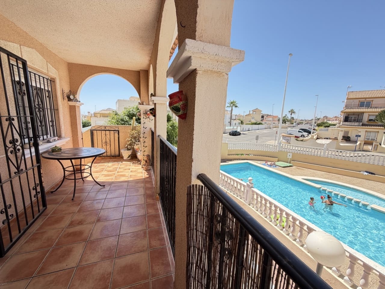 Apartamento de 3 habitaciones en La Zenia en venta con piscina - 189.000 € (Ref: 10003526)