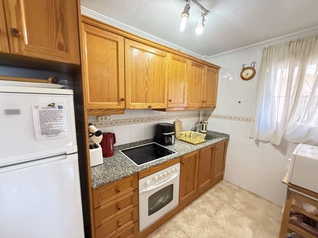 Apartamento de 3 habitaciones en La Zenia, Orihuela en venta con piscina - 189.000 € (Ref: 10003526)