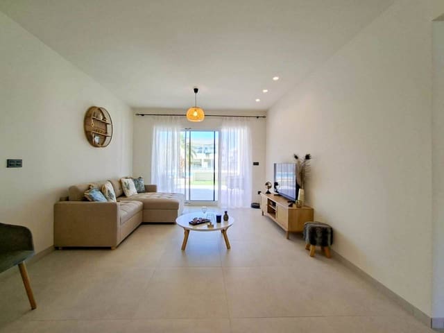 2 soverom Leilighet til salgs i Zona Pueblo, Guardamar del Segura med svømmebasseng garasje - € 295 000 (Ref: 10006256)