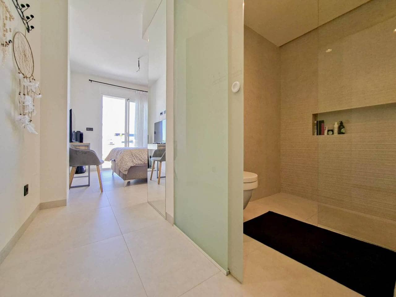 2 soverom Leilighet til salgs i Guardamar del Segura med svømmebasseng garasje - € 295 000 (Ref: 10006256)