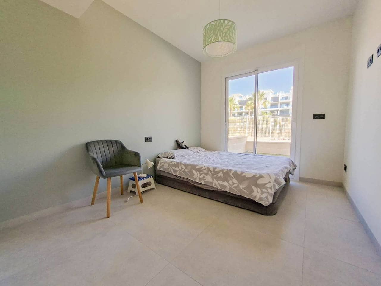 2 soverom Leilighet til salgs i Guardamar del Segura med svømmebasseng garasje - € 295 000 (Ref: 10006256)