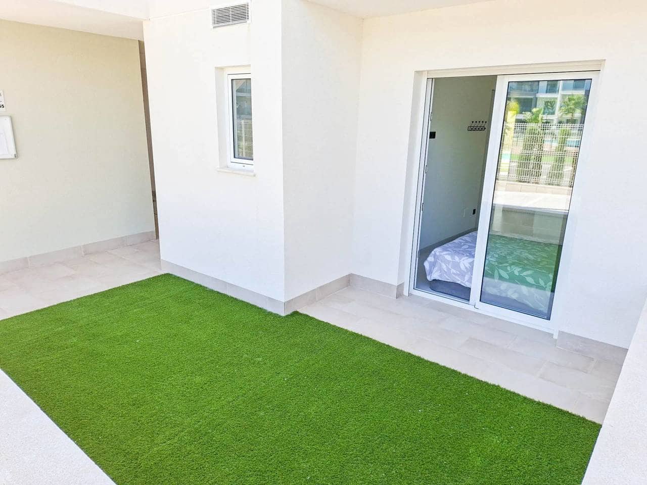 2 soverom Leilighet til salgs i Guardamar del Segura med svømmebasseng garasje - € 295 000 (Ref: 10006256)