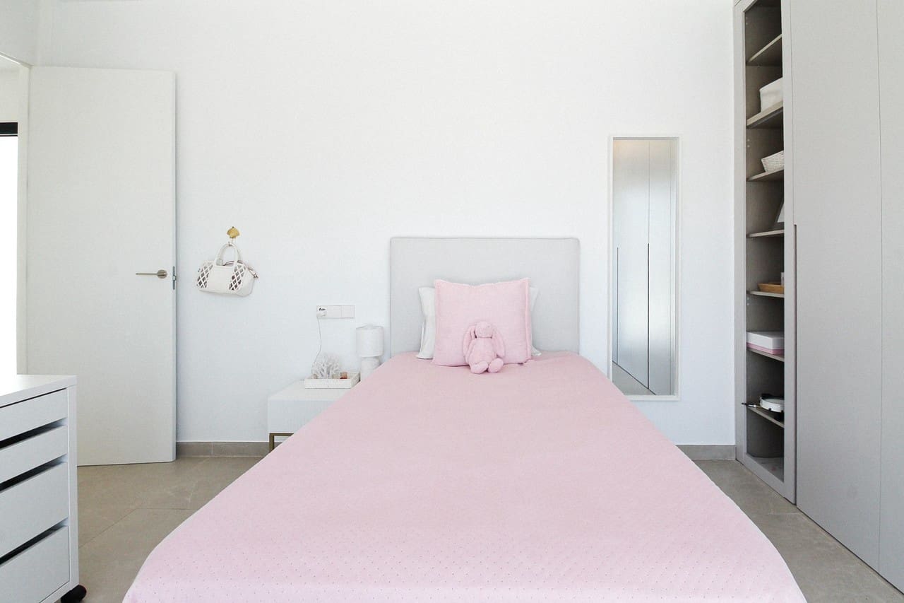3 soverom Villa til salgs i Orihuela Costa med svømmebasseng garasje - € 749 000 (Ref: 10006262)