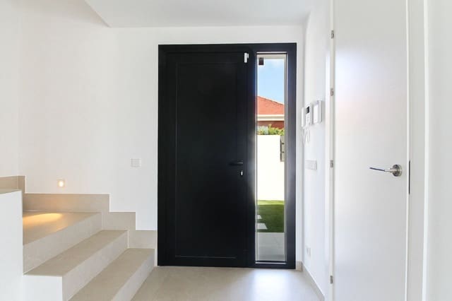 3 soverom Villa til salgs i Dehesa de Campoamor, Orihuela med svømmebasseng garasje - € 749 000 (Ref: 10006262)