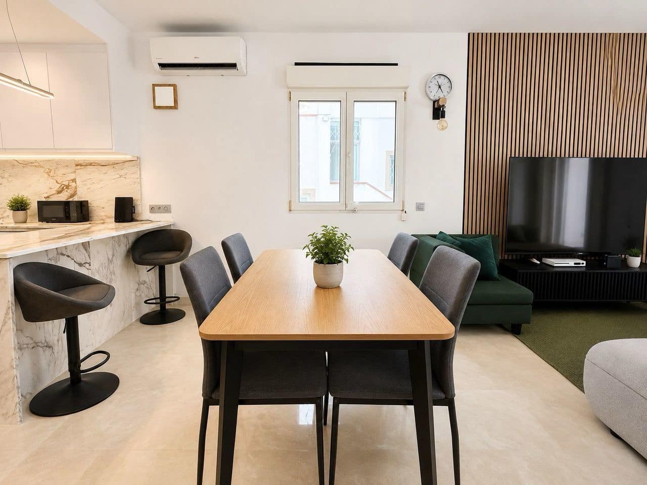 3 soveværelse Villa til salg i Villamartin med swimmingpool garage - € 524.995 (Ref: 10006263)