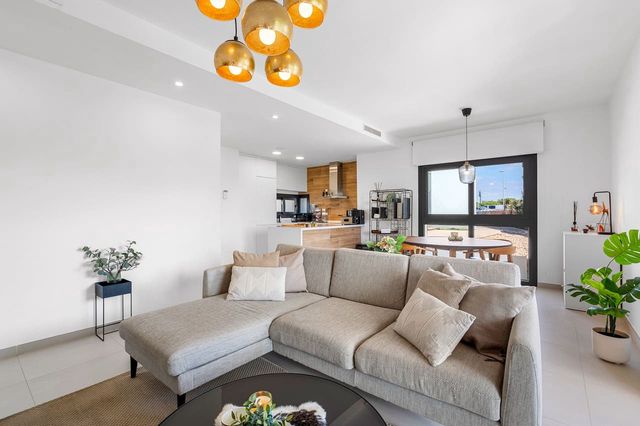 3 bedroom Apartment for sale in Pilar de la Horadada ciudad, Pilar de la Horadada with pool garage - € 335,000 (Ref: 10006264)