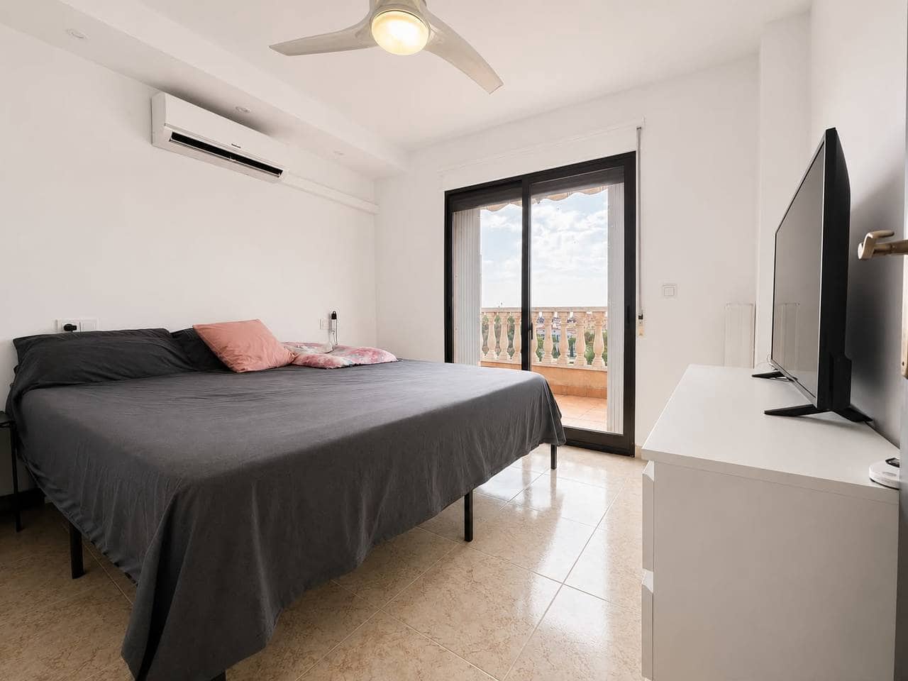2 soverom Villa til salgs i Villamartin med garasje - € 220 000 (Ref: 10006289)