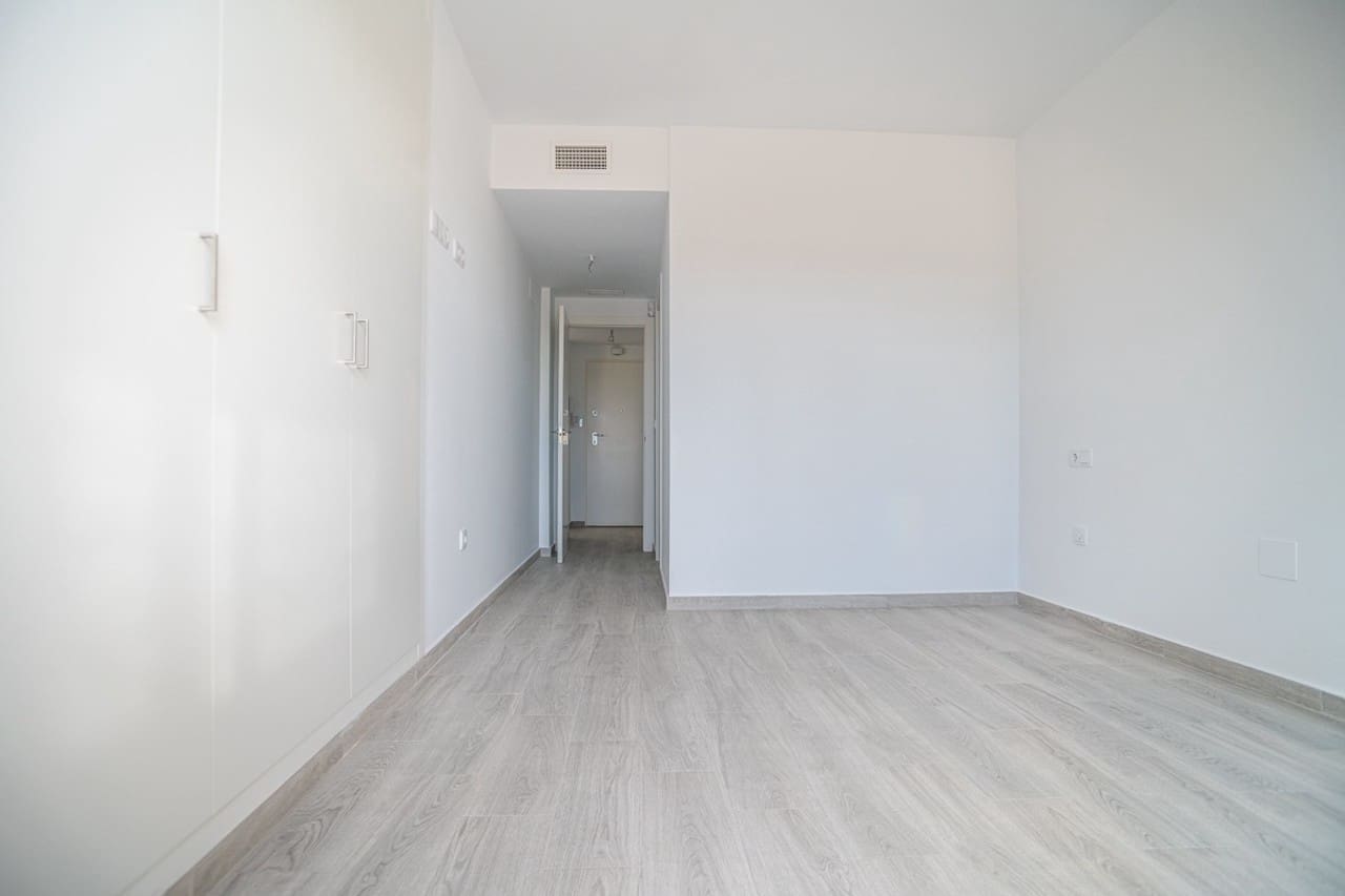 3 soveværelse Lejlighed til salg i Orihuela Costa med swimmingpool garage - € 360.000 (Ref: 10006293)