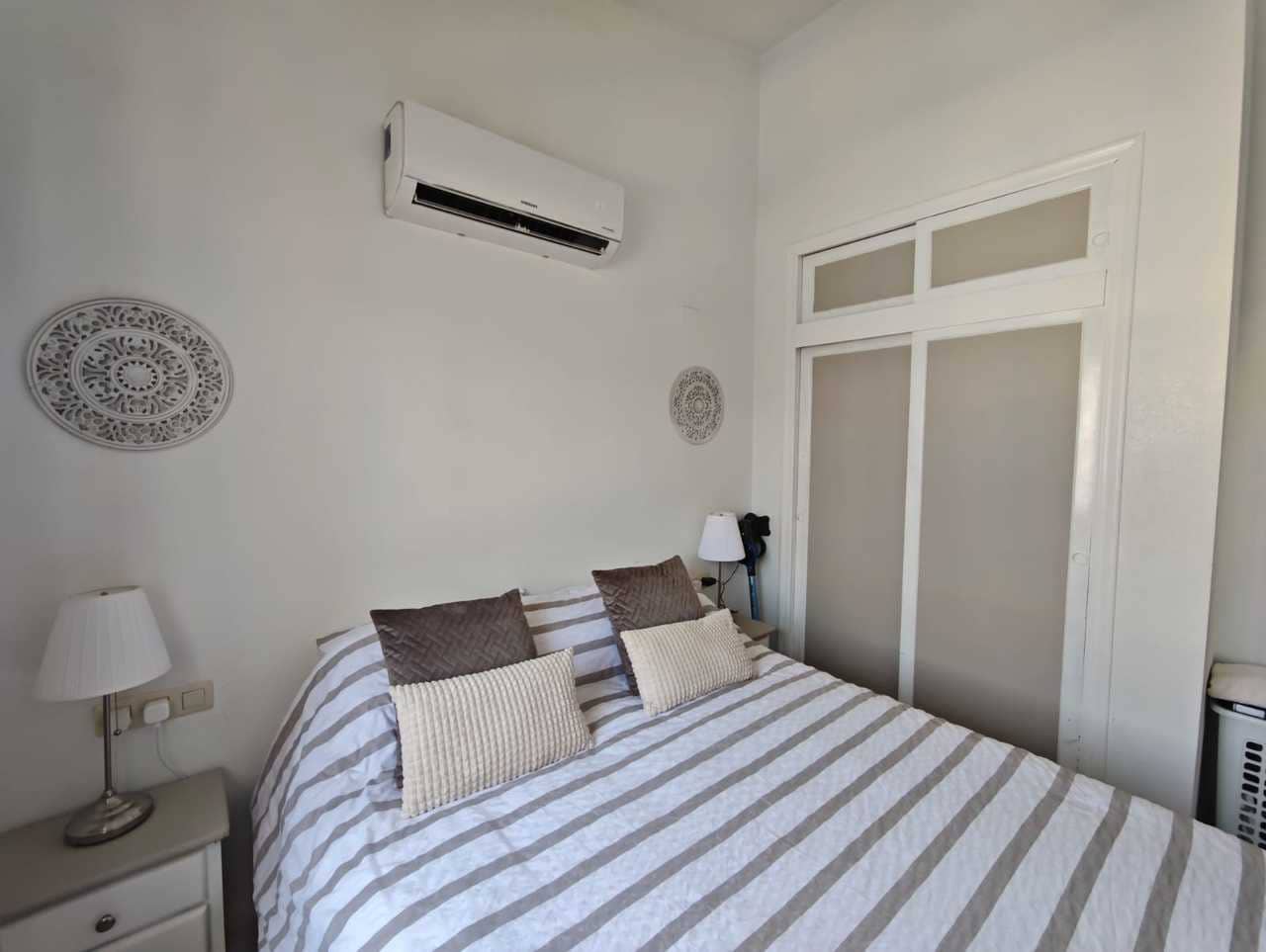 2 soveværelse Penthouse til salg i Villamartin med swimmingpool - € 144.990 (Ref: 10008725)