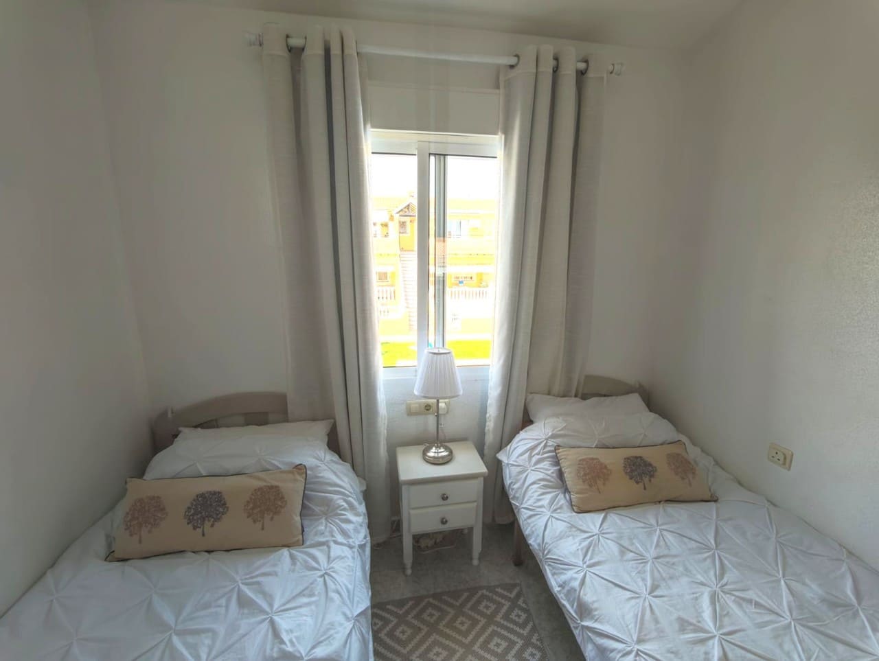 2 soveværelse Penthouse til salg i Villamartin med swimmingpool - € 144.990 (Ref: 10008725)
