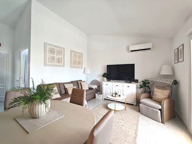 2 bedroom Penthouse for sale in Villamartin, Orihuela with pool - € 144,990 (Ref: 10008725)