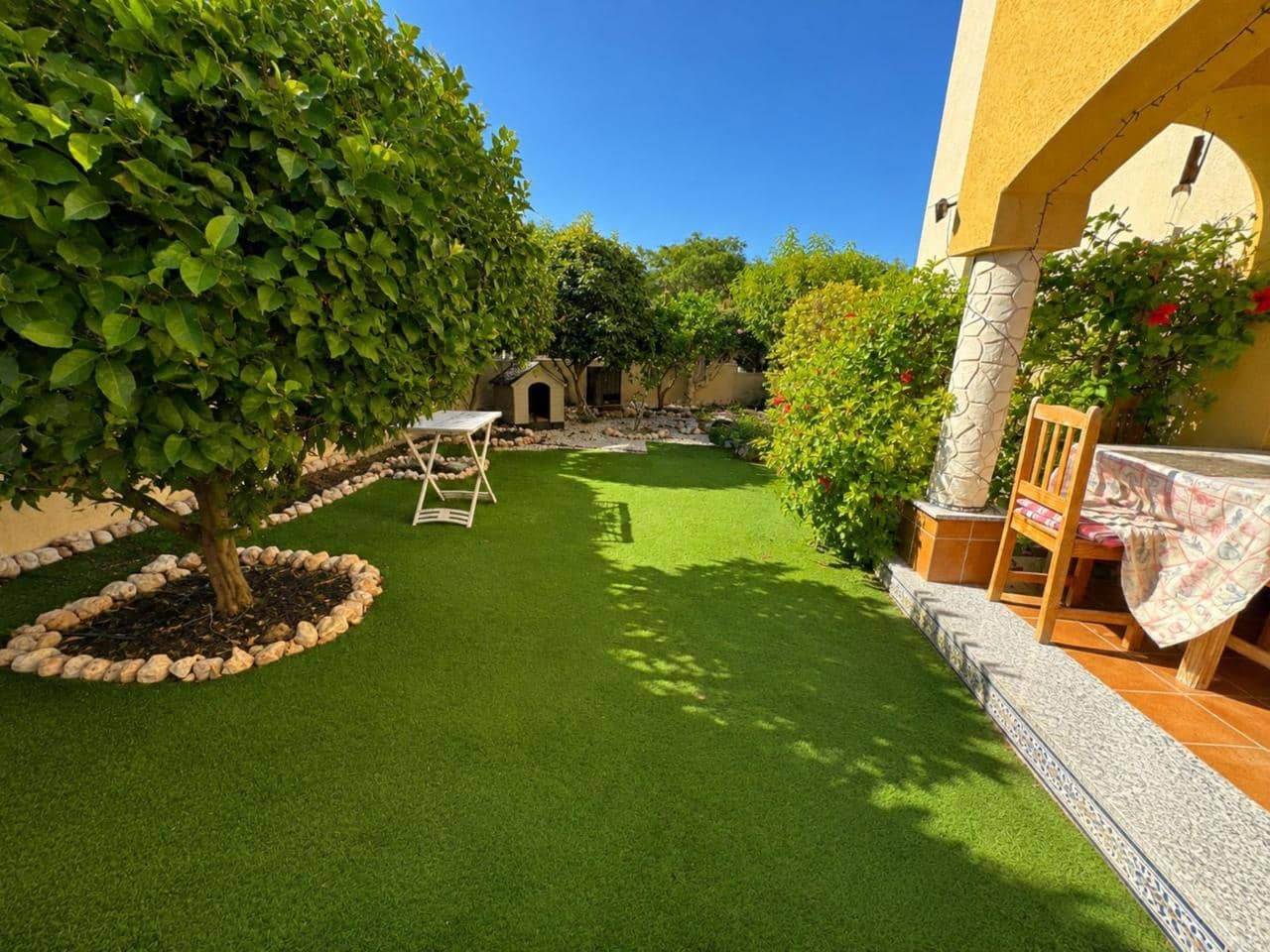 2 soveværelse Bungalow til salg i Orihuela Costa med swimmingpool - € 225.000 (Ref: 10008726)