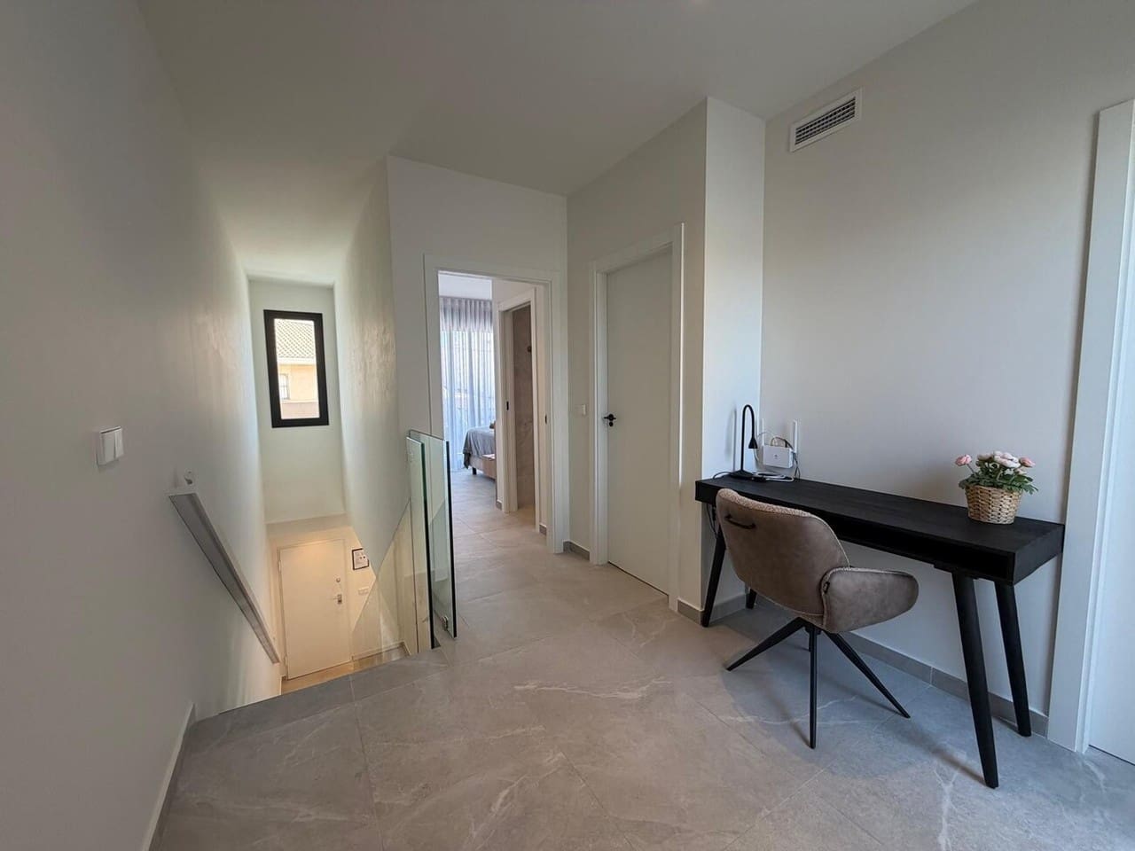 3 soverom Hus til salgs i Torre de la Horadada med svømmebasseng - € 580 000 (Ref: 10008727)