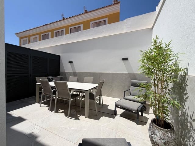 3 soverom Hus til salgs i Torre de la Horadada, Pilar de la Horadada med svømmebasseng - € 580 000 (Ref: 10008727)