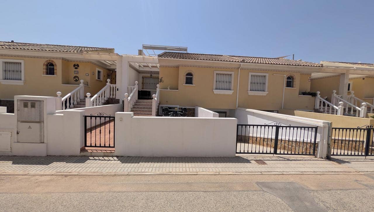 Chalet de 5 habitaciones en Algorfa en venta con piscina garaje - 269.990 € (Ref: 10008728)
