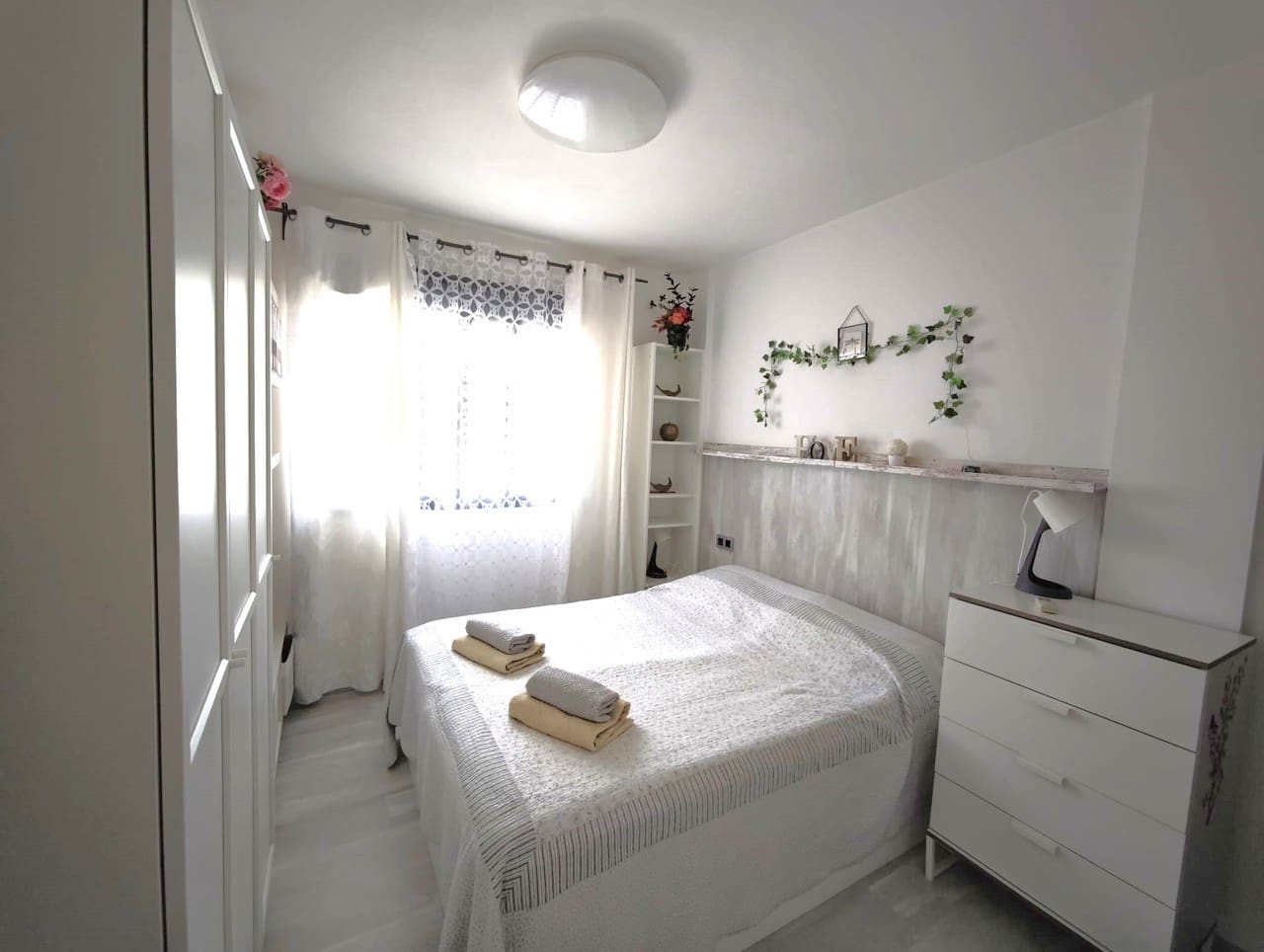 Apartamento de 2 habitaciones en La Zenia en venta con piscina garaje - 267.500 € (Ref: 10011082)