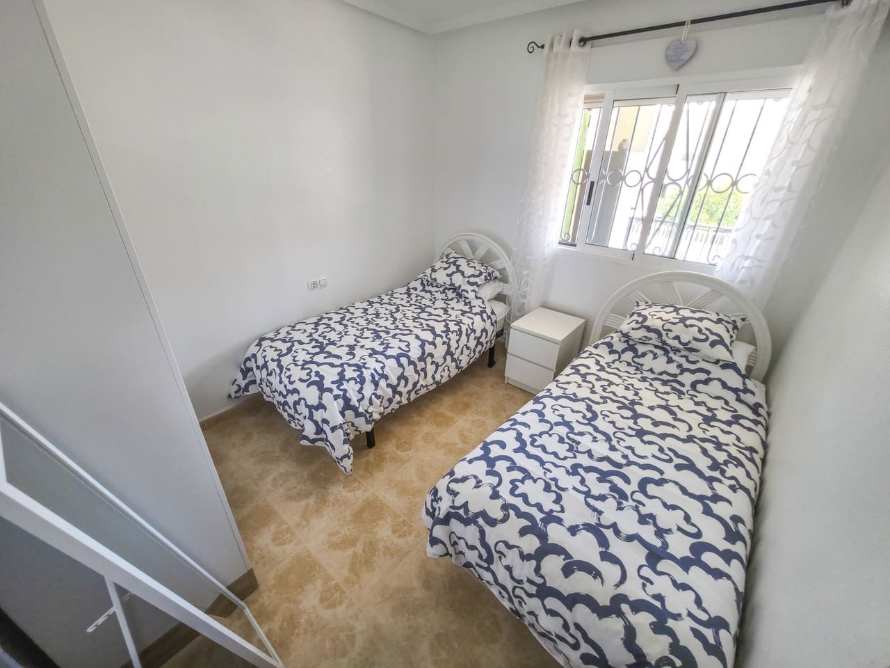 2 soverom Leilighet til salgs i Villamartin med svømmebasseng - € 149 950 (Ref: 10011083)