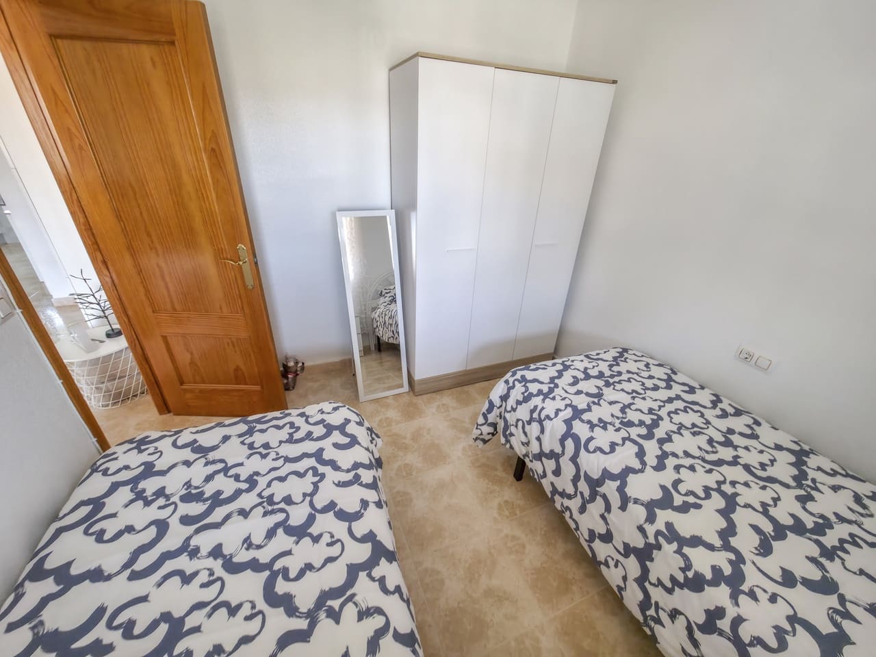 2 soverom Leilighet til salgs i Villamartin med svømmebasseng - € 149 950 (Ref: 10011083)