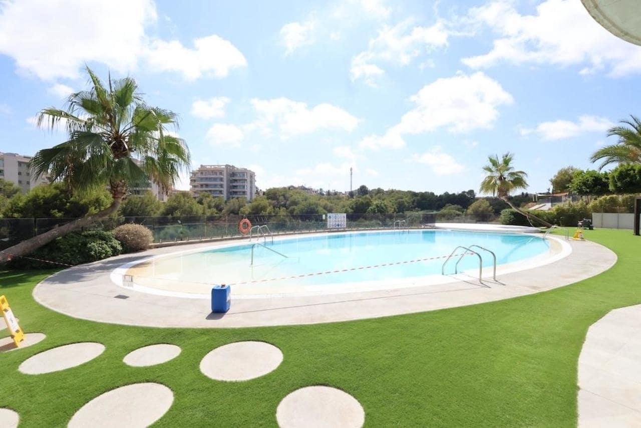 2 soveværelse Lejlighed til salg i Orihuela Costa med swimmingpool garage - € 289.000 (Ref: 10011085)