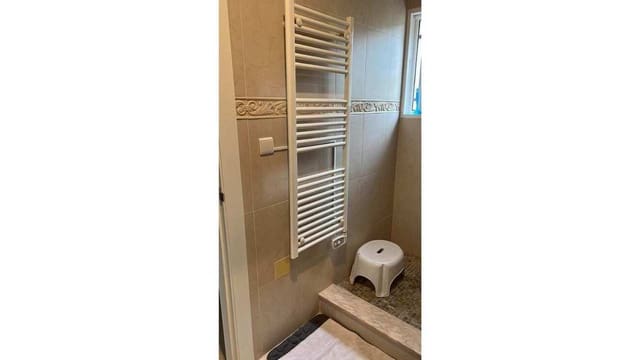 Chalet de 4 habitaciones en Rojales en venta con piscina - 570.000 € (Ref: 10011086)