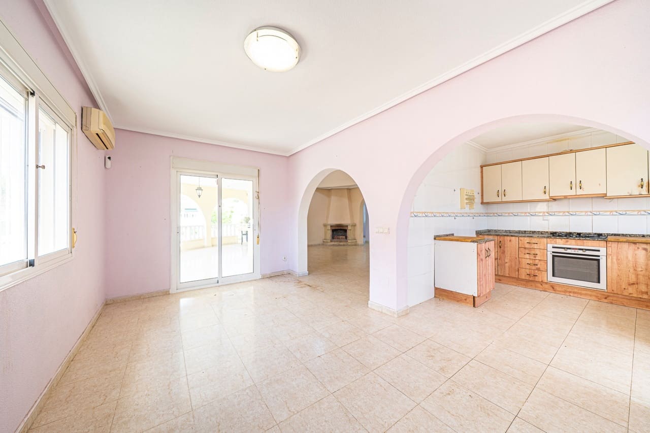 3 chambre Villa/Maison à vendre à Ciudad Quesada avec piscine garage - 399 000 € (Ref: 10012931)