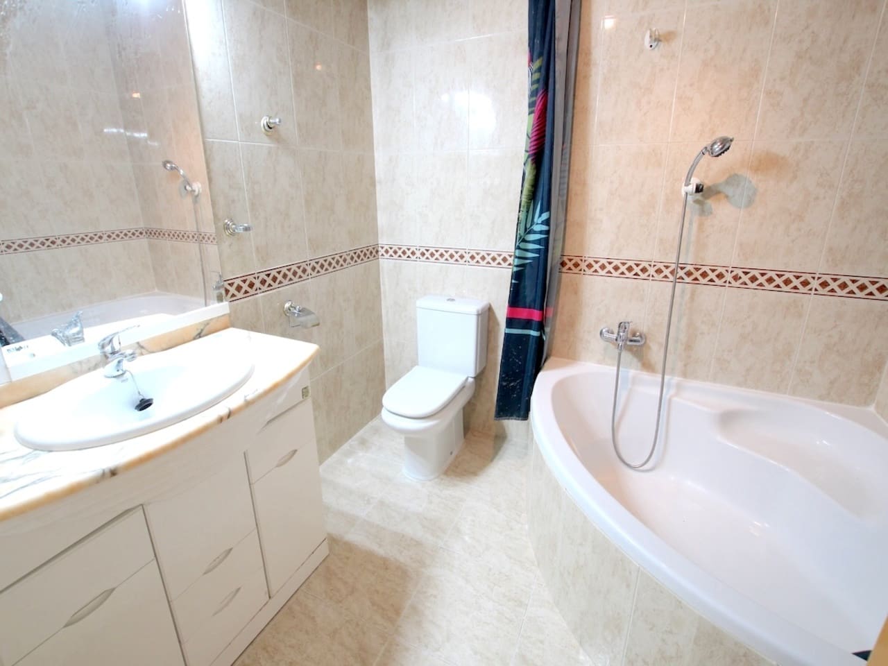 2 bedroom Apartment for sale in Ciudad Quesada with pool - € 169,950 (Ref: 10017139)