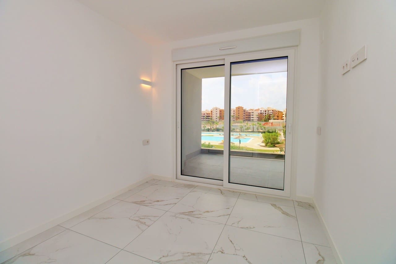 Apartamento de 2 habitaciones en Orihuela Costa en venta con piscina garaje - 359.900 € (Ref: 10017142)
