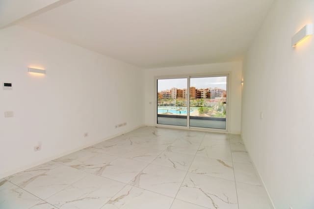 Apartamento de 2 habitaciones en Punta Prima, Orihuela en venta con piscina garaje - 359.900 € (Ref: 10017142)