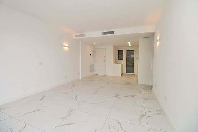 Apartamento de 2 habitaciones en Punta Prima, Orihuela en venta con piscina garaje - 359.900 € (Ref: 10017142)