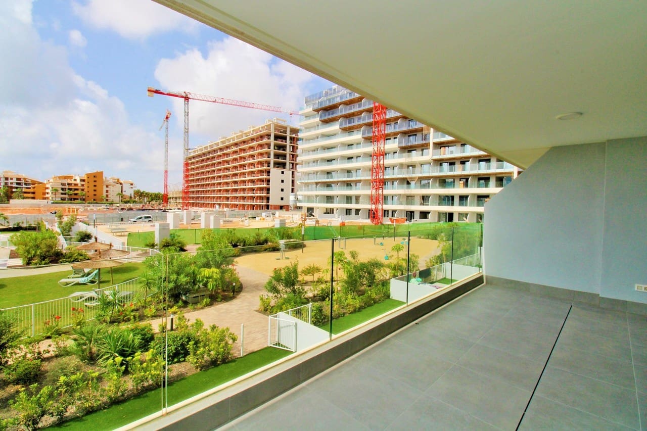 Apartamento de 2 habitaciones en Orihuela Costa en venta con piscina garaje - 359.900 € (Ref: 10017142)